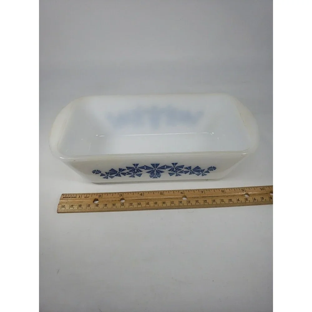 Vintage 1950s Glasbake J522 Loaf Pan Milk Glass Star Snowflake Blue Design MCM